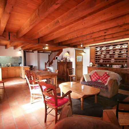 Villa Pyrenees Stone Mountain House à Bagnères-de-Luchon Extérieur photo